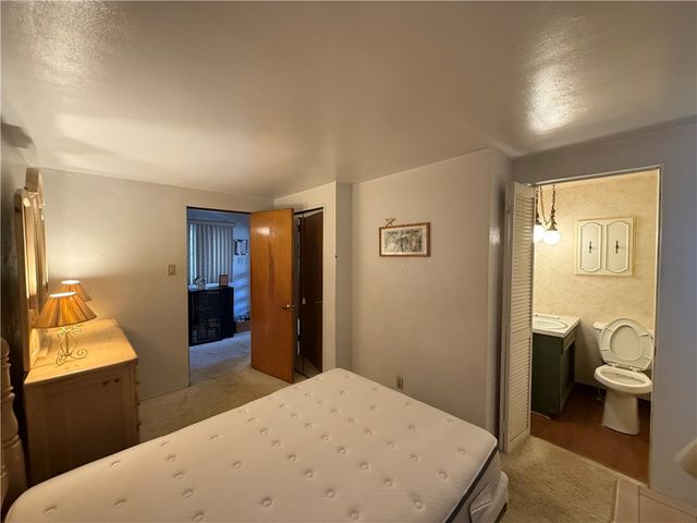 802 Boggs Ave, Mt Washington, PA 15211