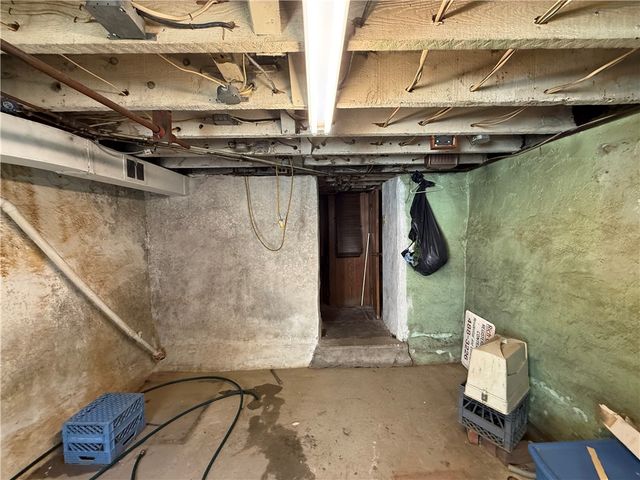 802 Boggs Ave, Mt Washington, PA 15211