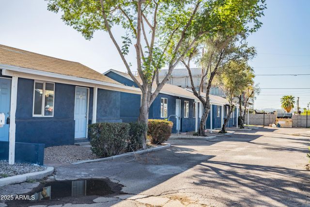 1545 W ROOSEVELT Street, Phoenix, AZ 85007