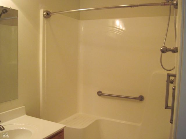 1200 Eastfield Drive, Crawfordsville, IN 47933
