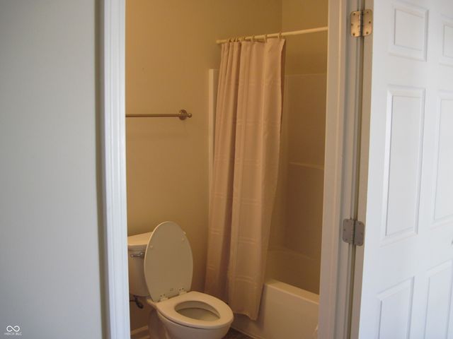 1200 Eastfield Drive, Crawfordsville, IN 47933
