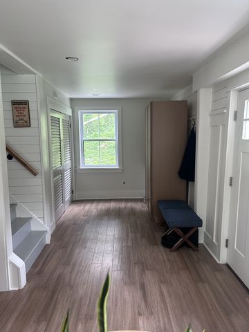7449 River Road Pike, Nashville, TN 37209