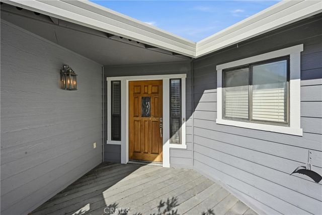 19246 N Shore Court, Hidden Valley Lake, CA 95467