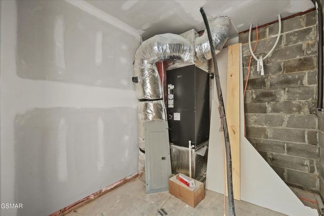 515 Woodland Drive, Gatlinburg, TN 37738