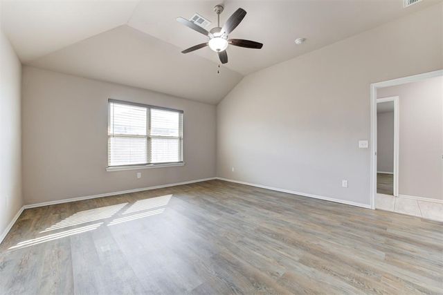 19704 Forsythe Drive, Edmond, OK 73012