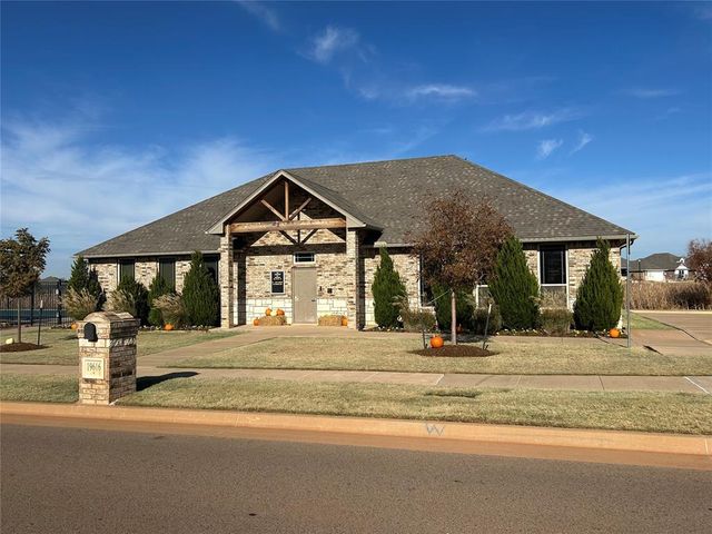 19704 Forsythe Drive, Edmond, OK 73012