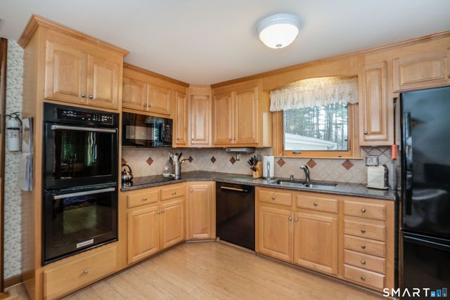 118 Tremont Street, Newington, CT 06111