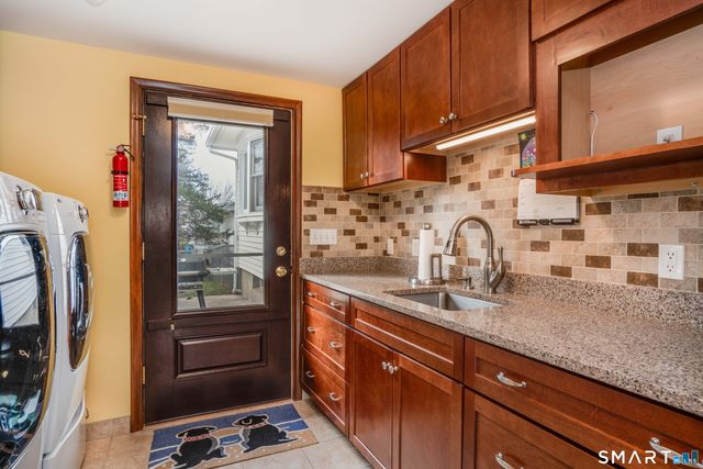 118 Tremont Street, Newington, CT 06111