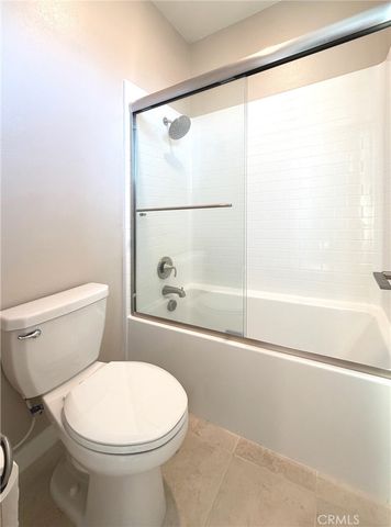 22 Noble, Pomona, CA 91766