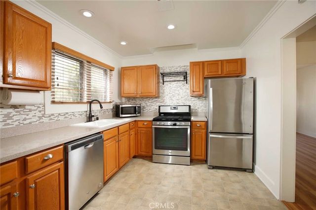 340 W Lime, Monrovia, CA 91016