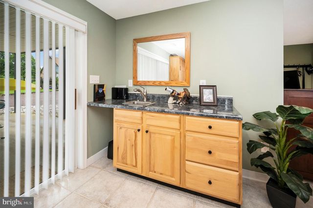 6833 LAKE POINTE DR, Mineral, VA 23117