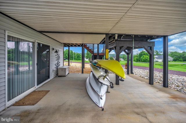 6833 LAKE POINTE DR, Mineral, VA 23117