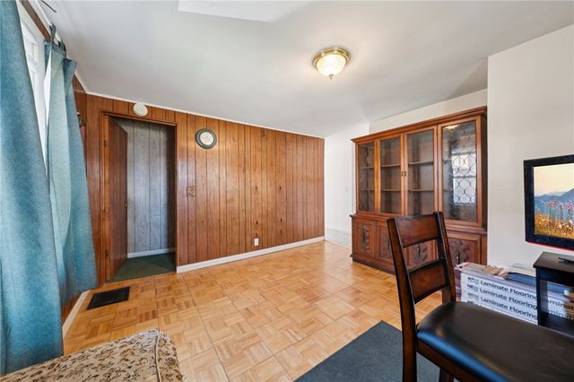 6 Holland Avenue, Batavia City, NY 14020