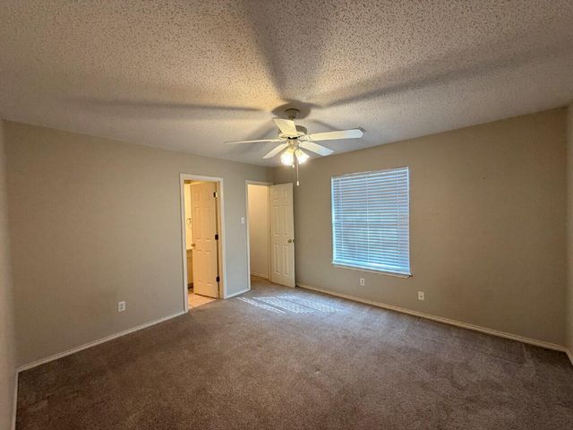 8232 Raleigh Avenue, Lubbock, TX 79424