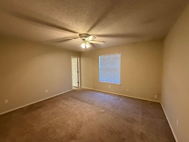 8232 Raleigh Avenue, Lubbock, TX 79424