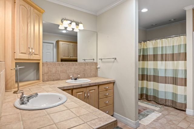 204 Pvt Rd 1311, Mt Pleasant, TX 75455