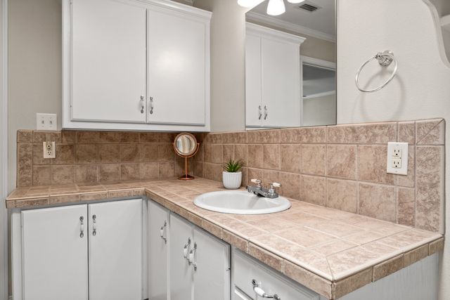 204 Pvt Rd 1311, Mt Pleasant, TX 75455