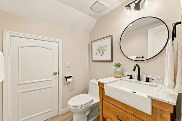 4792 Beachwood Court, Carlsbad, CA 92008