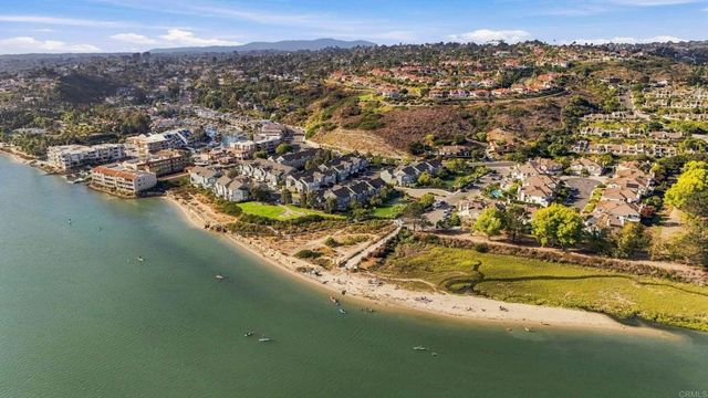4792 Beachwood Court, Carlsbad, CA 92008