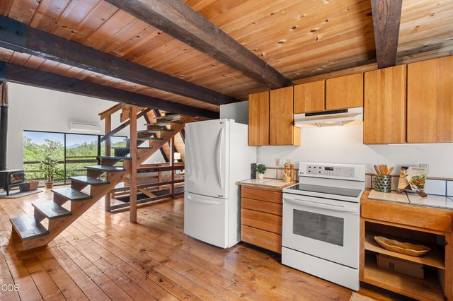 4770 Andrews Road, Medford, OR 97501