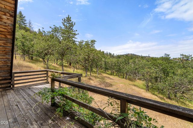 4770 Andrews Road, Medford, OR 97501