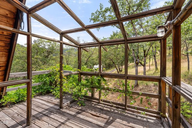 4770 Andrews Road, Medford, OR 97501