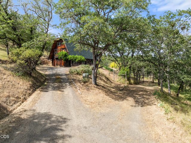 4770 Andrews Road, Medford, OR 97501