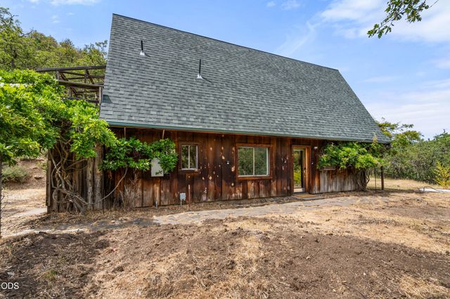 4770 Andrews Road, Medford, OR 97501
