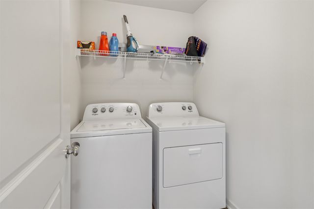 174 E Bridge Road, Polk City, IA 50226