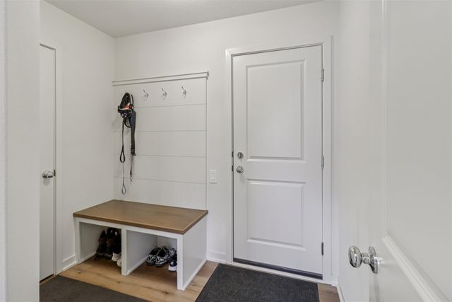 174 E Bridge Road, Polk City, IA 50226