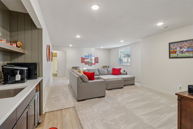 174 E Bridge Road, Polk City, IA 50226