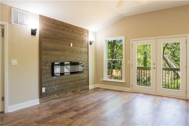 1677 North Avenue NW, Atlanta, GA 30318