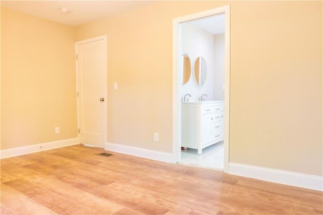 1677 North Avenue NW, Atlanta, GA 30318