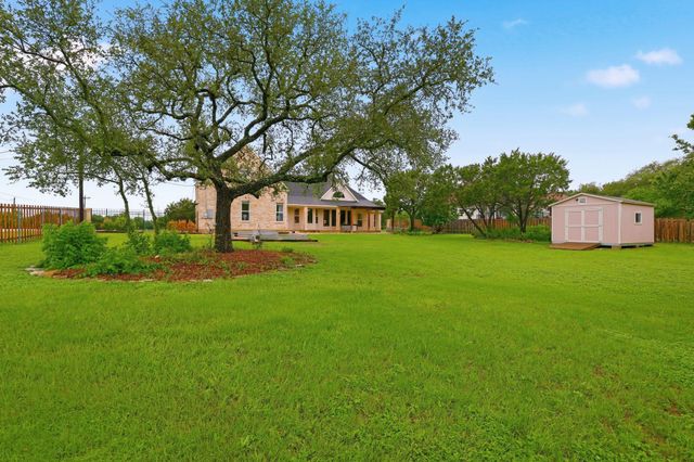 1014 Krona CT, New Braunfels, TX 78132