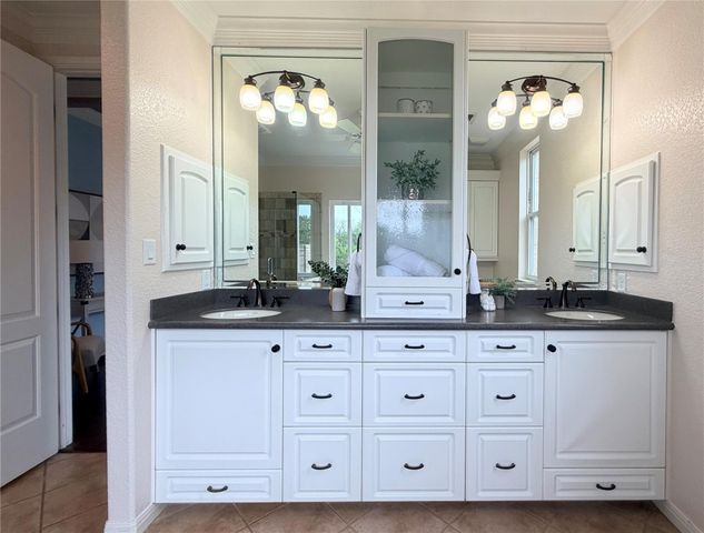 1014 Krona CT, New Braunfels, TX 78132