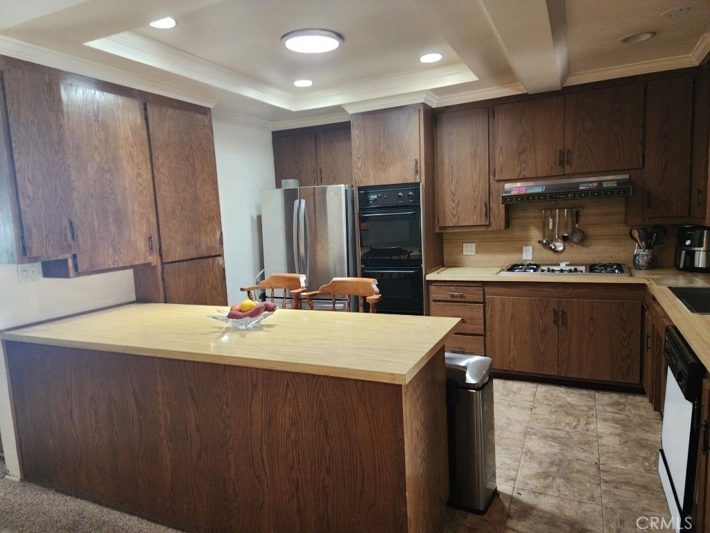 Image 10 of property listing at 7607 Goddard, Los Angeles, CA 90045