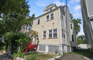 8 Treacy Ave, Newark City, NJ 07108