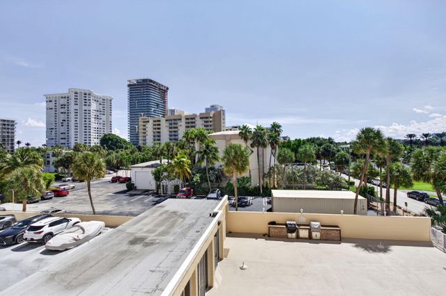 1200 HIBISCUS Avenue 407, Pompano Beach, FL 33062