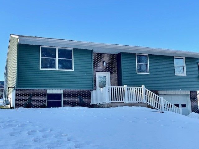 1434 Main Street, W Leechburg, PA 15656