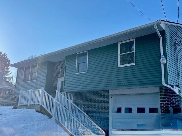 1434 Main Street, W Leechburg, PA 15656