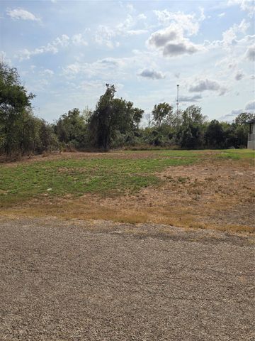 149 Kahana LN, Bastrop, TX 78602