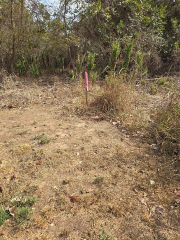 149 Kahana LN, Bastrop, TX 78602