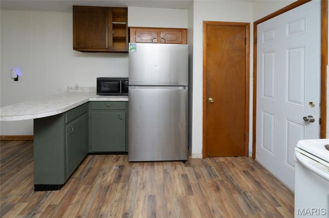 1201 Hull Valley Drive, Waynesville, MO 65583