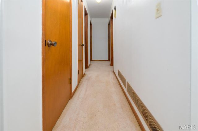 1201 Hull Valley Drive, Waynesville, MO 65583