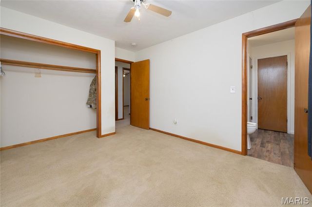 1201 Hull Valley Drive, Waynesville, MO 65583