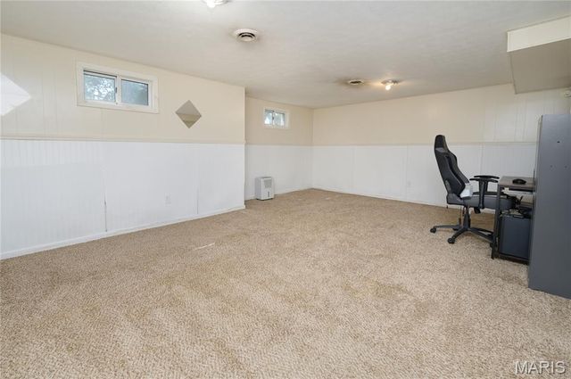 1201 Hull Valley Drive, Waynesville, MO 65583