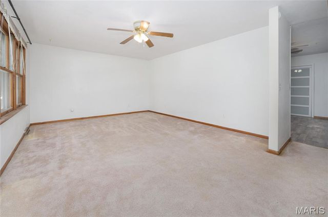 1201 Hull Valley Drive, Waynesville, MO 65583