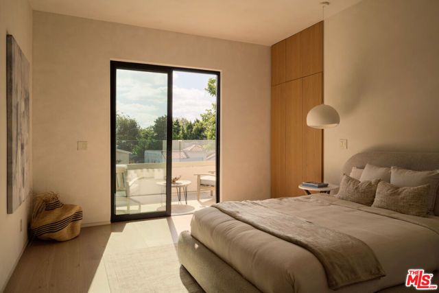 515 N Martel Avenue, Los Angeles, CA 90036