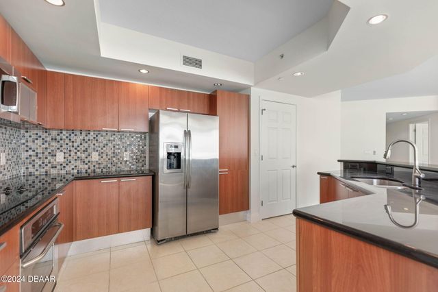 241 Riverside Dr Unit 409, Holly Hill, FL 32117