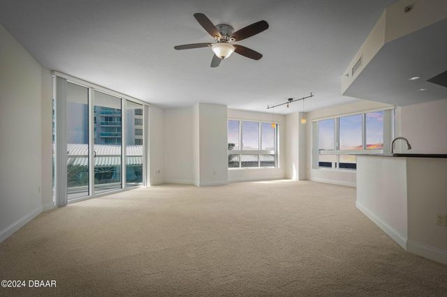 241 Riverside Dr Unit 409, Holly Hill, FL 32117